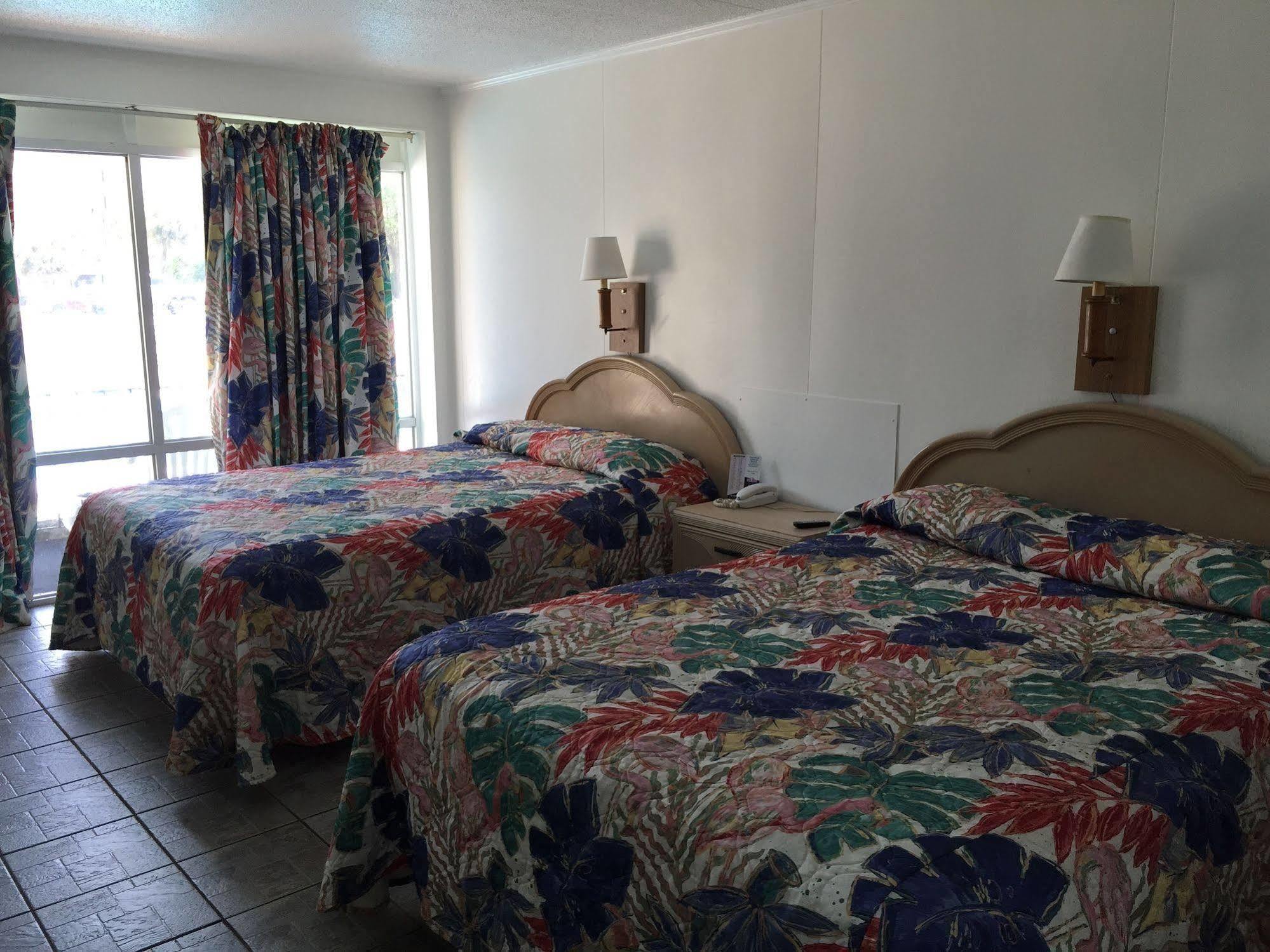 Carolina Tarheel Motel 미를 비치 외부 사진